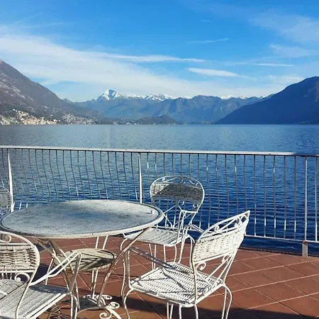 Antonietta, 别墅 *